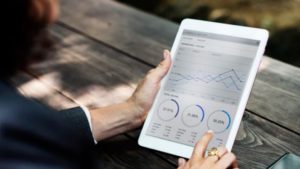 Harga ETN Menyentuh 1 Dolar, Hanya Bermodalkan 50 USD Bisa Mengantongi Profit 5600 USD!
