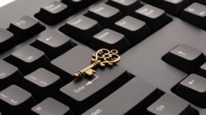 Dimana Saya Harus Menyimpan Bitcoin Yang Paling Aman, Online Atau Offline ?