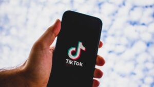 7 Akun TikTok Cryptocurrency Terbaik Untuk Diikuti
