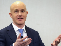 CEO Coinbase Peringatkan, Bitcoin Bisa Gantikan Dolar Jika Utang AS Tak Dikendalikan